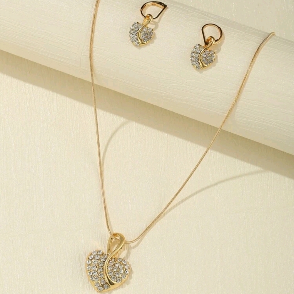 Rhinestone Heart Charm Necklace and Earrings Set - Picture 8 of 8